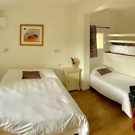 Logis Cigaloise Hotel Saint-Hippolyte-du-Fort